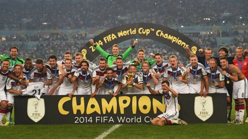 Đức là đội vô địch World Cup 2014 sau khi đánh bại Argentina bằng bàn thắng của Mario Götze.