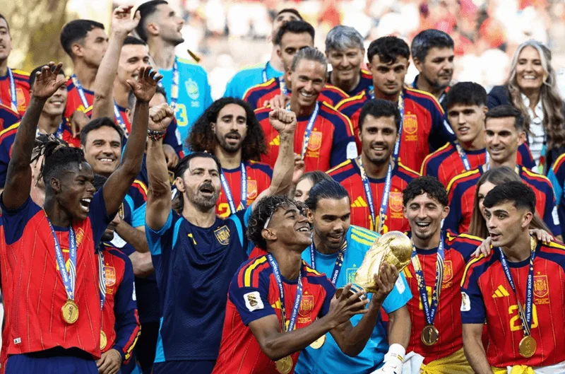 Sân vận động MetLife bùng nổ trong trận chung kết World Cup 2026 đầy cảm xúc.