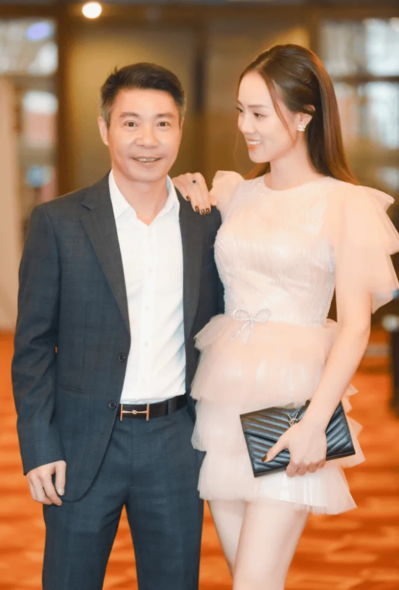Ngọc Hà từng lọt Top 20 Hoa hậu Du lịch Việt Nam 2008 nhờ chiều cao 1,69m và phong thái tự tin.